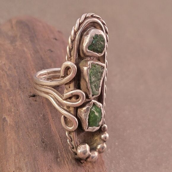 Old Pawn Navajo Organic Three Green Freeform Shaped Bezel Set Turquoise Ring B… - Picture 2 of 9